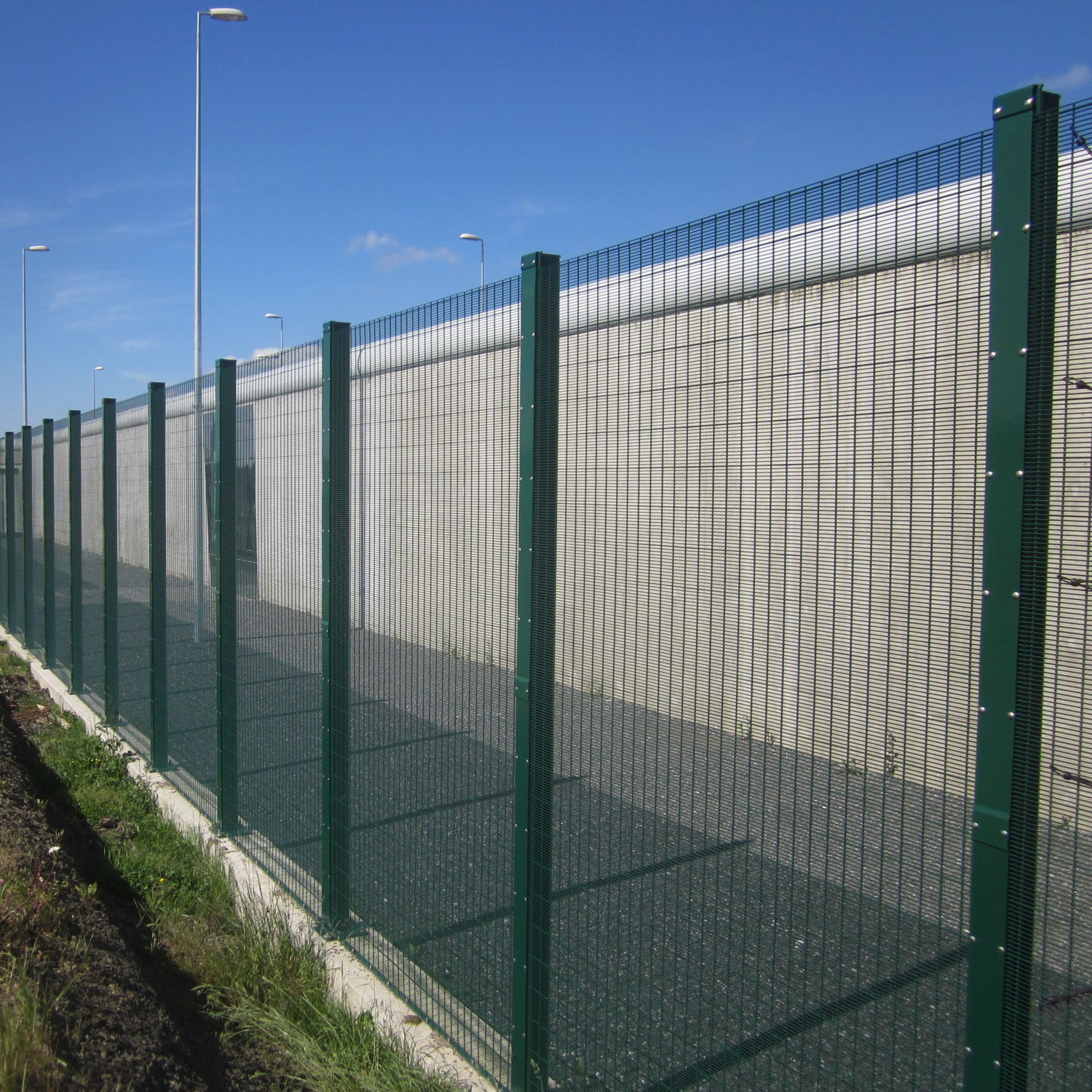 Hot Sell Perimeter 358 Wire Mesh Fence Made in China